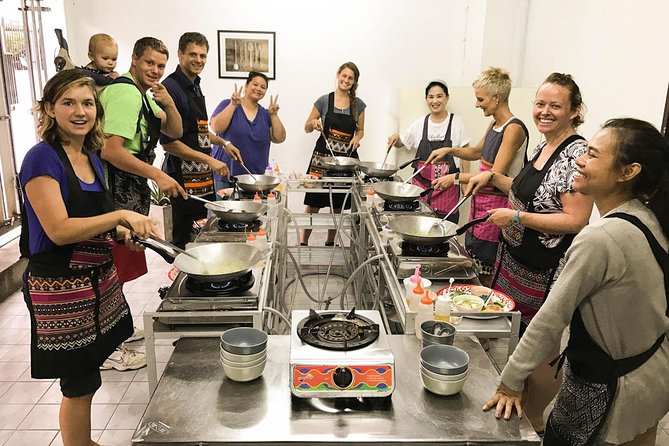 Pink Chili - Thai Cooking Class and Market Tour in Bangkok - Is $38.81 good value?