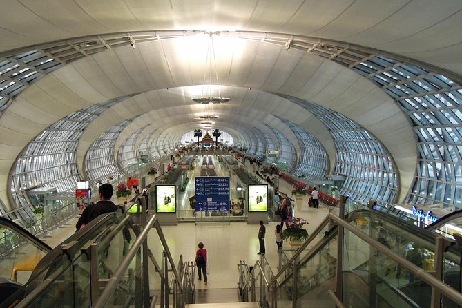 Priority Fast Track Entry at Bangkok Airport with Guide - Where the service can disappoint