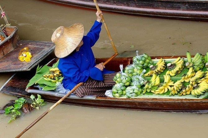 Private Amphawa & Maeklong Railway Market Day Tour with Fireflies - Who will get the most from this tour
