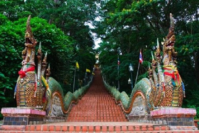 Private Chiang Mai Temple Tour with Doi Suthep and Wat Umong - Wat Umong and its underground passages