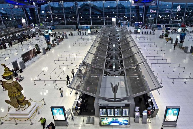 Private Departure Transfer : from Bangkok Hotel to Airport - Who should book this airport transfer?