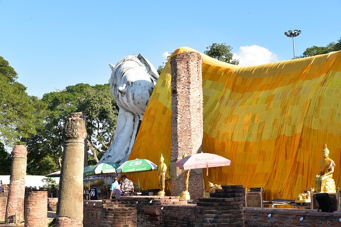 Private Excursion to Ayutthaya, World Heritage site and Ang-Thong Discovery - Wat Mahathat and the Buddha head in the tree