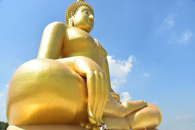 Private Excursion to Ayutthaya, World Heritage site and Ang-Thong Discovery - The 8 a.m. pickup and ride north from Bangkok