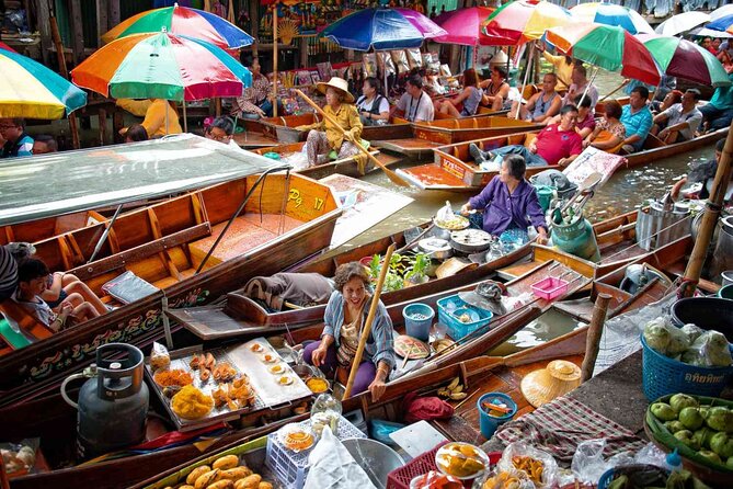 Private Guided Tour to Train Market and Damnoensaduak Floating Market - Damnoen Saduak by longtail boat
