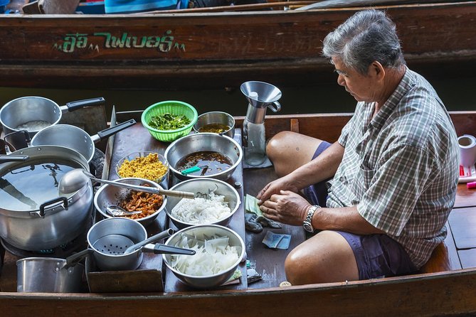 Private Guided Tour to Train Market and Damnoensaduak Floating Market - Food, shopping, and extra costs