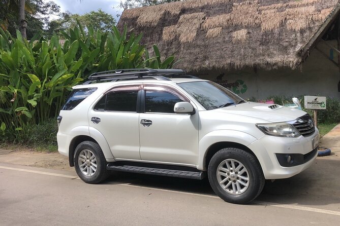 Private Luxury Car rental + English speaking driver: - What the driver adds beyond a hired car