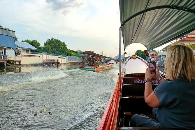 Private Mysterious Bangkok & Grand Palace, Tuk Tuk, Boat & Lunch - Khlong Bang Luang Artist House
