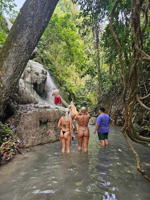 Private : Sticky Waterfall & Secret Temple & Karen Village. - Five useful things to know before you go