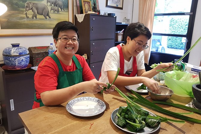 Private Thai Home Cooking Lesson (since 2004) - Eating the meal you prepared