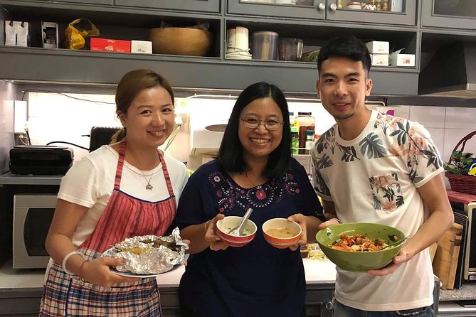 Private Thai Home Cooking Lesson (since 2004) - Shopping at On Nut Freshmart