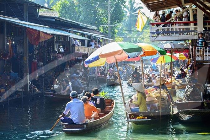 Private Tour: Floating Markets and Bridge on River Kwai Day Trip from Bangkok - Damnoen Saduak Floating Market by boat
