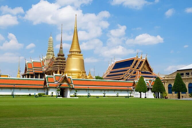 Private Tour: Grand Palace,Wat Phra Kaew, Museum&Cooking Class - Key points at a glance