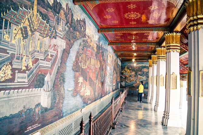 Private Tour: Half-day Grand Palace and Wat Arun by Boat - What a private guide adds