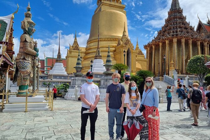 Private Tour: Temples Tour of Bangkok - Through Chinatown and the flower market