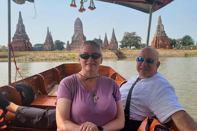 Private tour to Ayutthaya and Boat Tour Heritage Site - Wat Phanan Choeng and the enormous seated Buddha