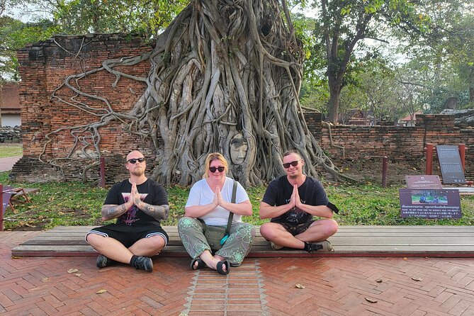 Private tour to Ayutthaya and Boat Tour Heritage Site - Food, water, and what the $151 price covers
