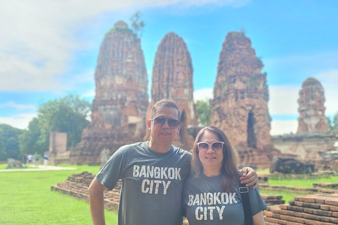 Private Tour to Ayutthaya, World Heritage Site with Boat Tour - Wat Mahathat and the Buddha head in the tree roots