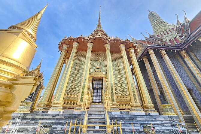Private Tour to Grand Palace of Bangkok, Pho and Arun Temple - Wat Pho and the giant Reclining Buddha