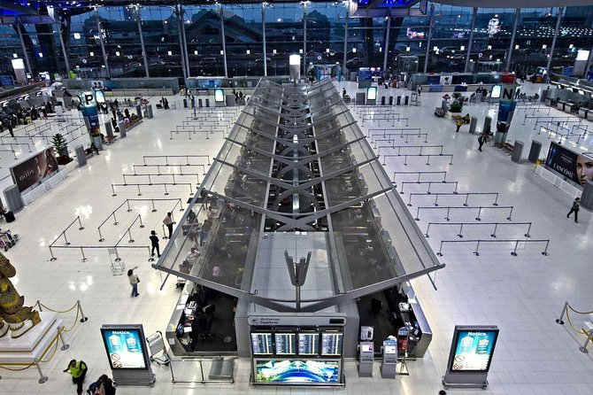 Private Transfer - Bangkok Airport Arrival to Pattaya City Hotel - Comfort for couples, families, and groups