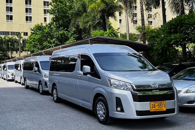 Private Transfer from Hotel to Bangkok Airport incl. tollway - Communication and driver style