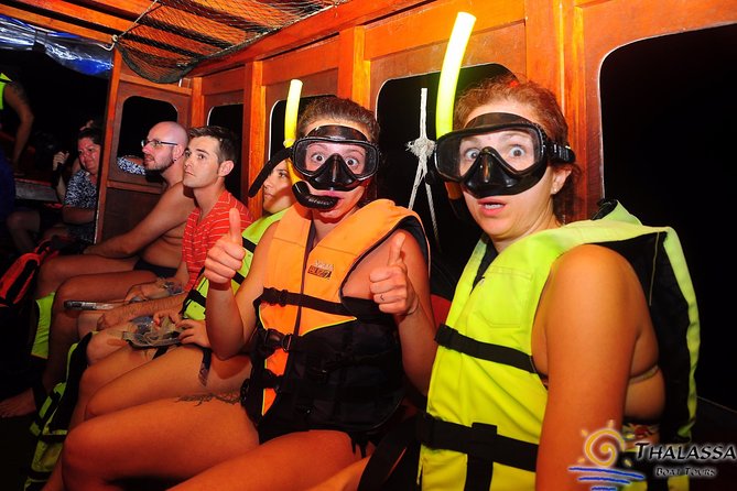 Railay and 4-Island Sunset Speedboat Cruise with Night Snorkel - Sunset dinner on the beach