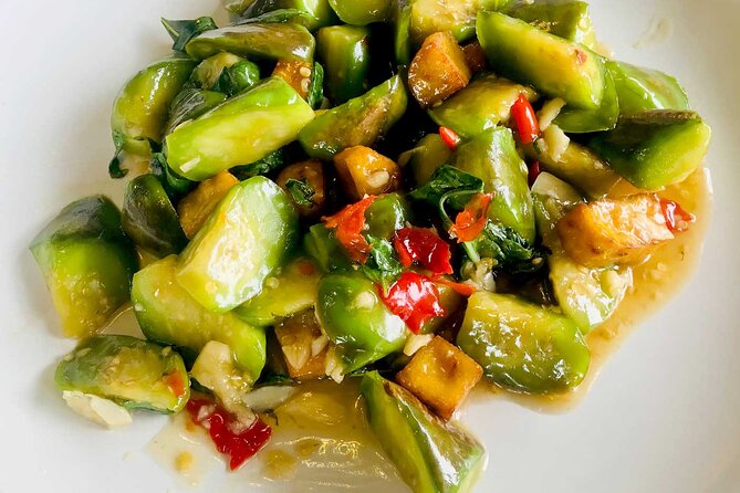 Riverside Thai Cooking Half Day Class - Choosing and preparing your dishes