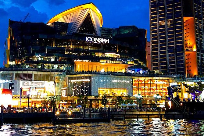 Saffron Luxury Dinner Cruise: A Journey on the River of Kings - The four-course Thai dinner