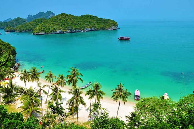 Samui: Angthong Marine Park Boat Tour w/ Transfer and Meals - Kayaking Under Limestone Cliffs
