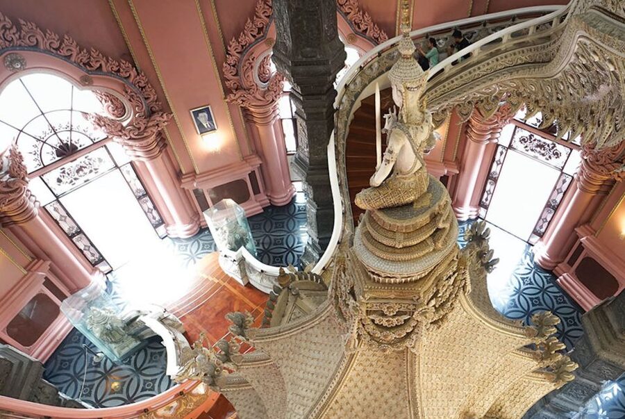Samut Prakan: Erawan Museum Discounted Admission Ticket - Entering the elephant at the Cosmo Level