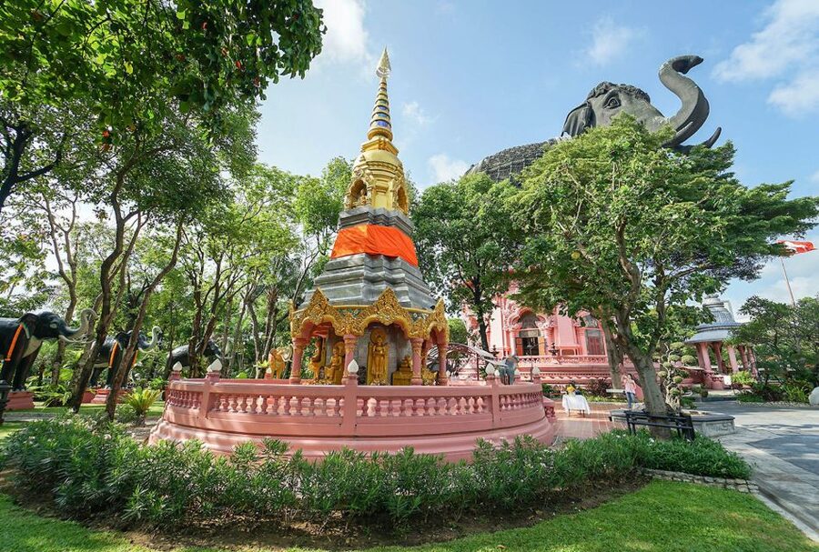 Samut Prakan: Erawan Museum Discounted Admission Ticket - Getting there from Bangkok by BTS