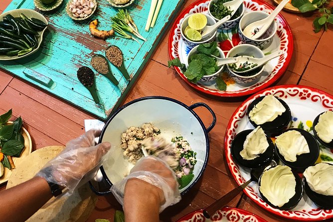 Silom Thai Cooking Experience with Market Visit - Why the Silom class works well for food lovers