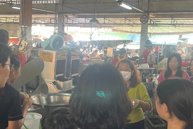 Silom Thai Cooking School with Fresh Market Tour - Eating the food you made