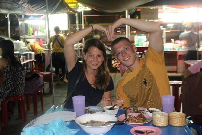 Small-Group Chiang Mai Evening Street Food Tour - The songthaew ride and city orientation