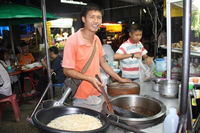 Small-Group Chiang Mai Evening Street Food Tour - Dietary needs and practical limits