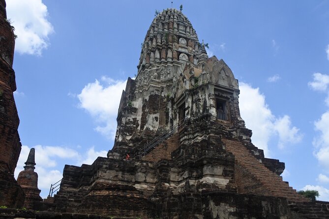 Small Group Tour to Ayutthaya Temples from Bangkok with Lunch - Wat Chaiwatthanaram beside the river