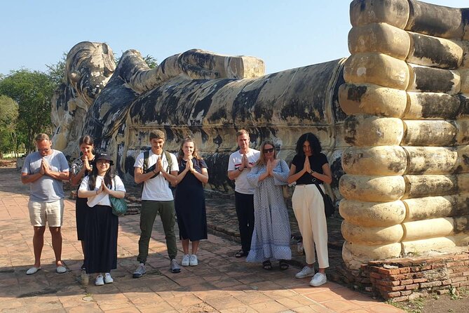 Small Group Tour to Ayutthaya Temples from Bangkok with Lunch - Leaving Bangkok in an air-conditioned vehicle