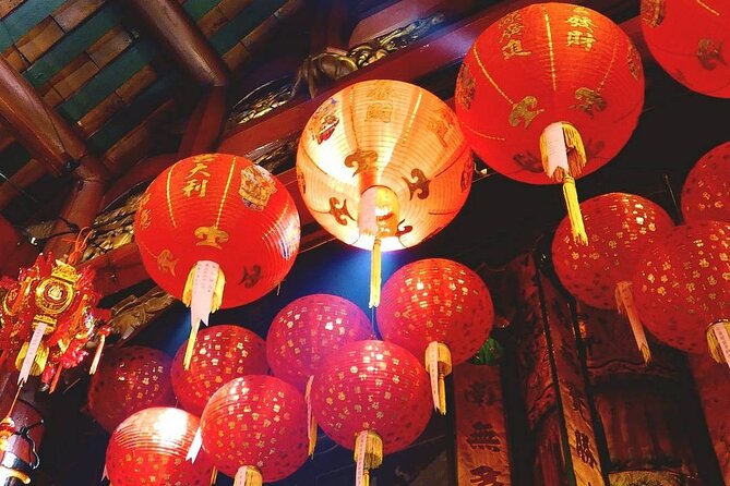 Small-Group: Unseen Bangkok's Chinatown Walking Tour - Snacks, coffee, and a Thai-Chinese lunch