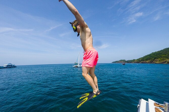 Small Groups of 20 people - Phi Phi & Bamboo Islands with Lunch - What the Small Group Really Changes