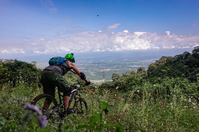 Smoke on the Water Trail Mountain Biking Tour Chiang Mai - Waterfalls and Hmong cultural context