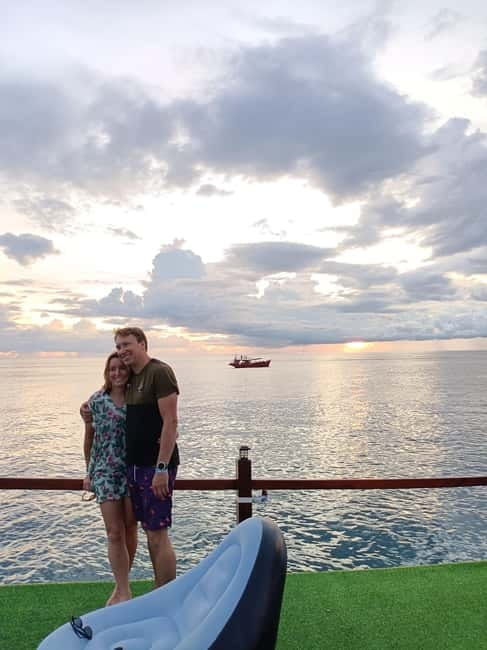 Snorkeling Tour with meals and BBQs - Cocktail - Sunset⭐⭐⭐⭐⭐ - Homemade Thai Lunch, Fresh Coconut, and Thai Tea