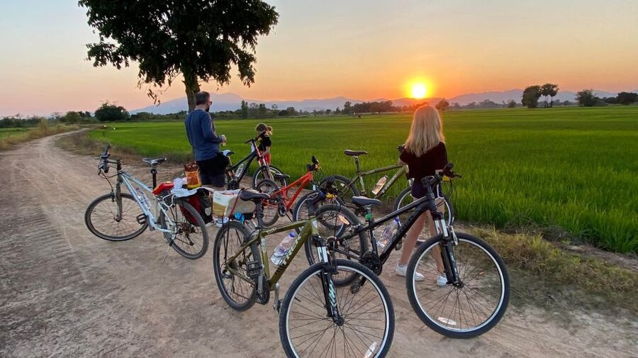 Sukhothai: 2.5-Hours Guided Countryside Sunset Bike Tour - Bikes, refreshments, and the $24 value