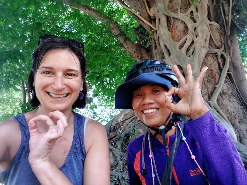 Sukhothai: Full-Day Historical Park Cycling Tour with Lunch - Key points before you book