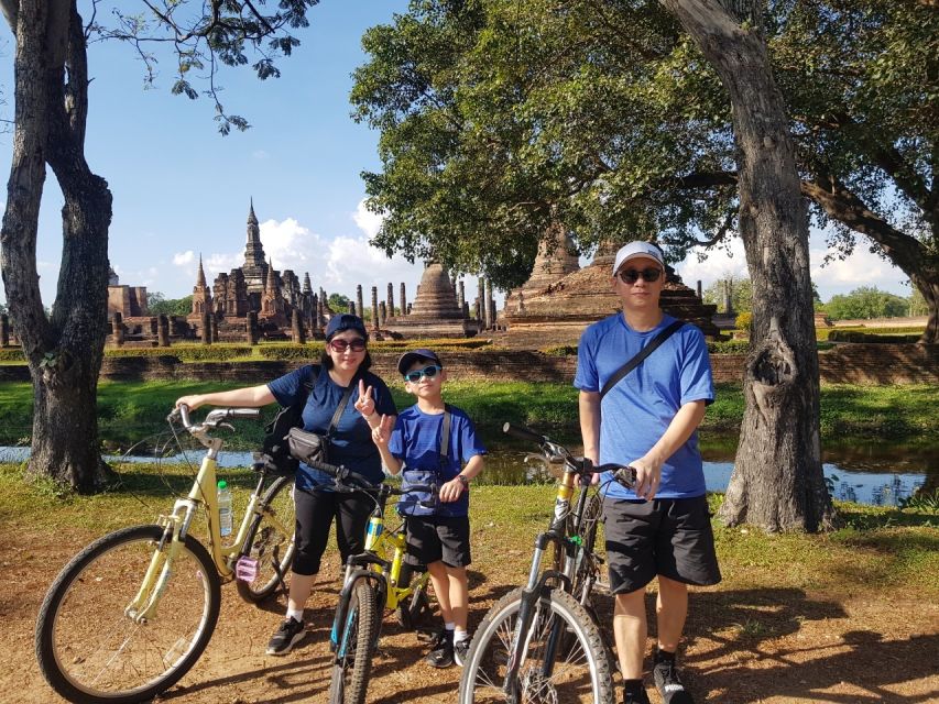 Sukhothai: Full-Day Historical Park Cycling Tour with Lunch - Pickup, bicycles, and the first part of the ride