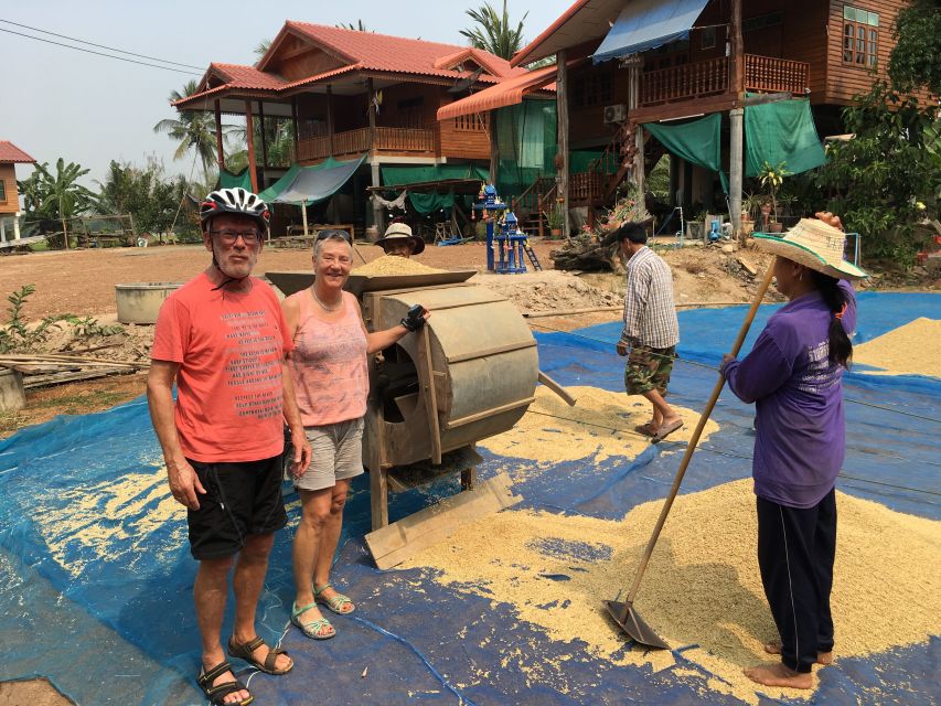 Sukhothai: Half-Day Countryside Bike Tour - Guide quality and the family-run feel