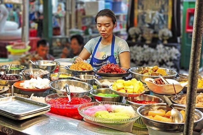 Sunset Local Eats Food Tour in Hua Hin - Two local eating spots away from the tourist circuit
