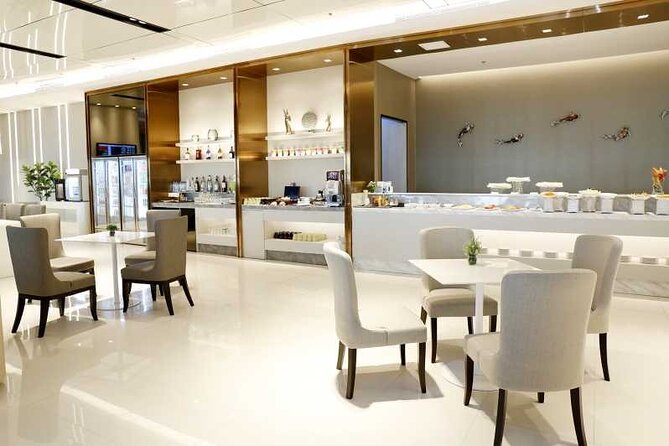 Suvarnabhumi Airport 2-Hour Miracle Lounge Access - What you are buying for $48.77