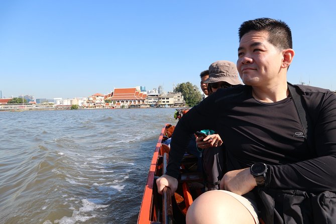Take a E-Scooter Ride in Bangkok's Jungle - What the scooter changes