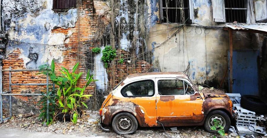 Talat Noi I A Journey Through Art and Culture l Bangkok - Starting at Saphan Taksin and taking the river inland
