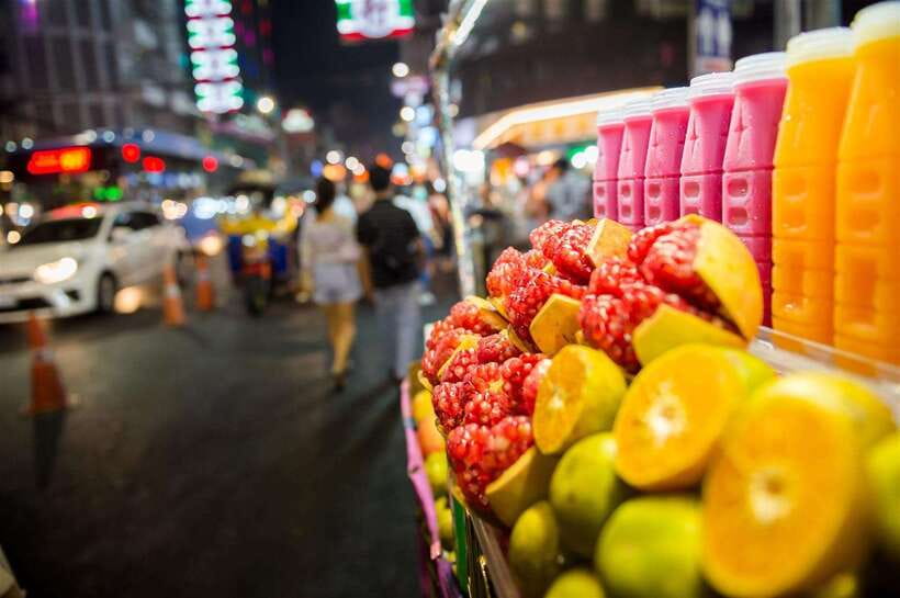 Taste of Bangkok: A 3-Hour Chinatown Food Feast - Local stalls and lesser-known stops