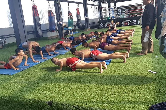 Thai Boxing Lesson, family and Kids Friendly - Who will enjoy this lesson most
